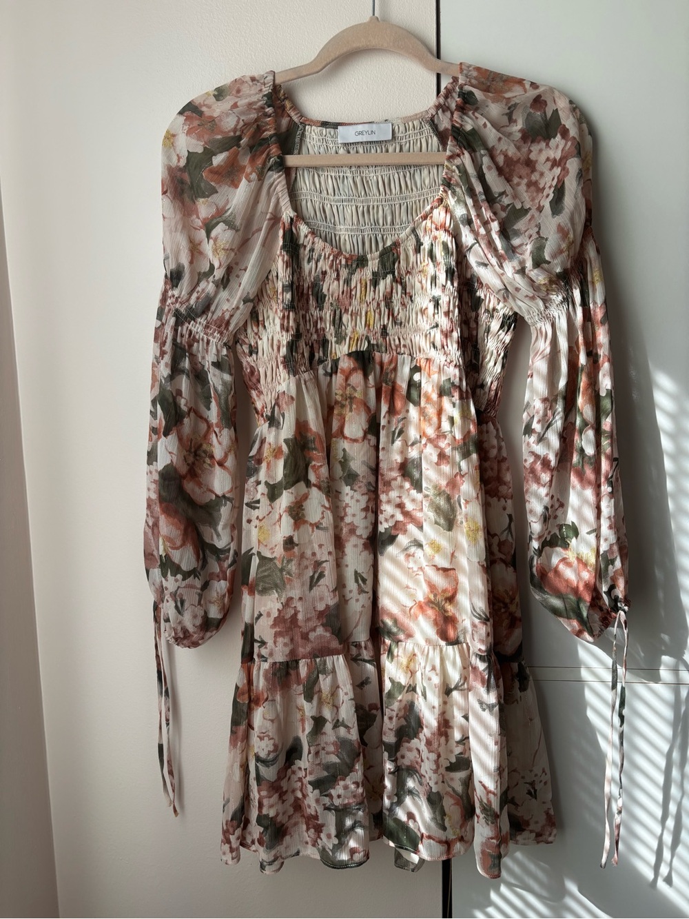 Greylin Floral Smocked Tiered Mini Dress Long Sleeve Boho (Fits Small, No Tag)